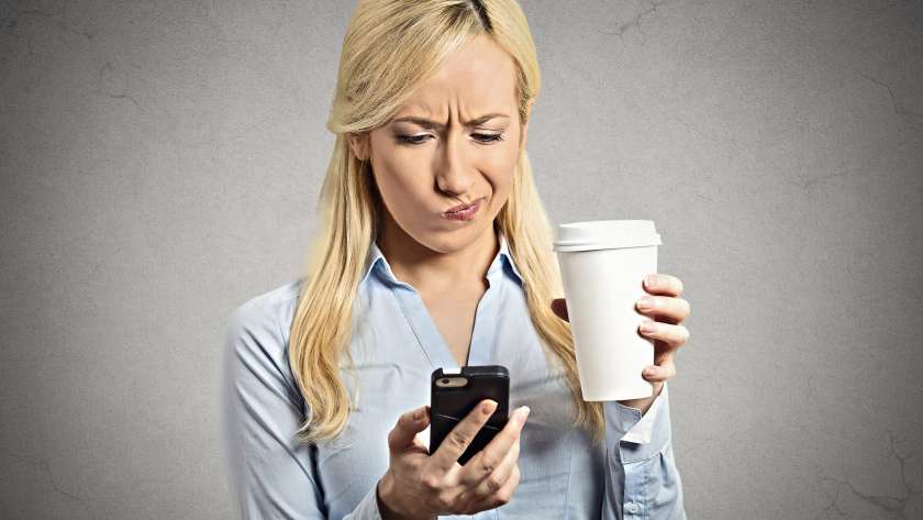 5 Ways Texting Can Ruin Your Love Life